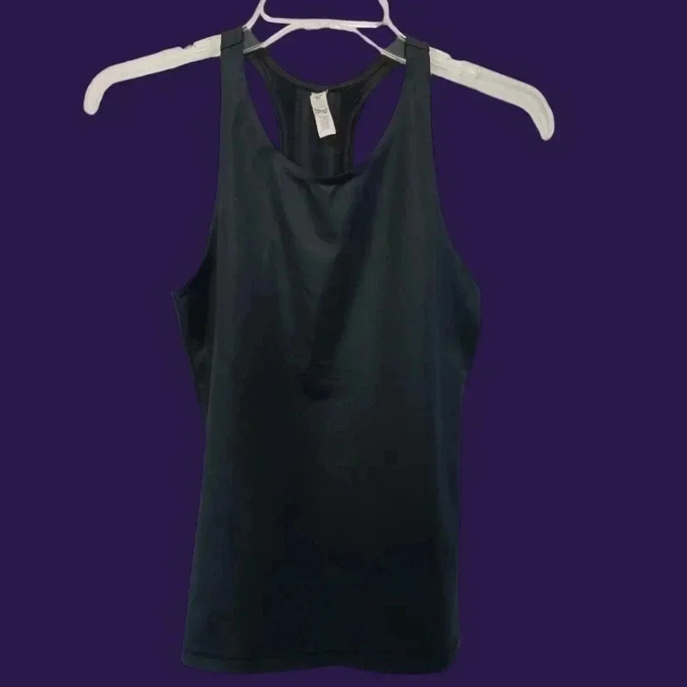 Under armour athletic workout tank top size Small petite black color